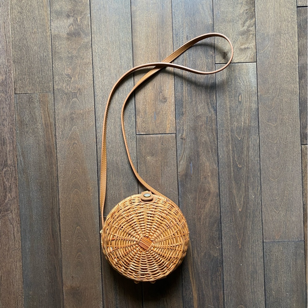 Straw Studios Rattan Crossbody Bag. Brown colour.